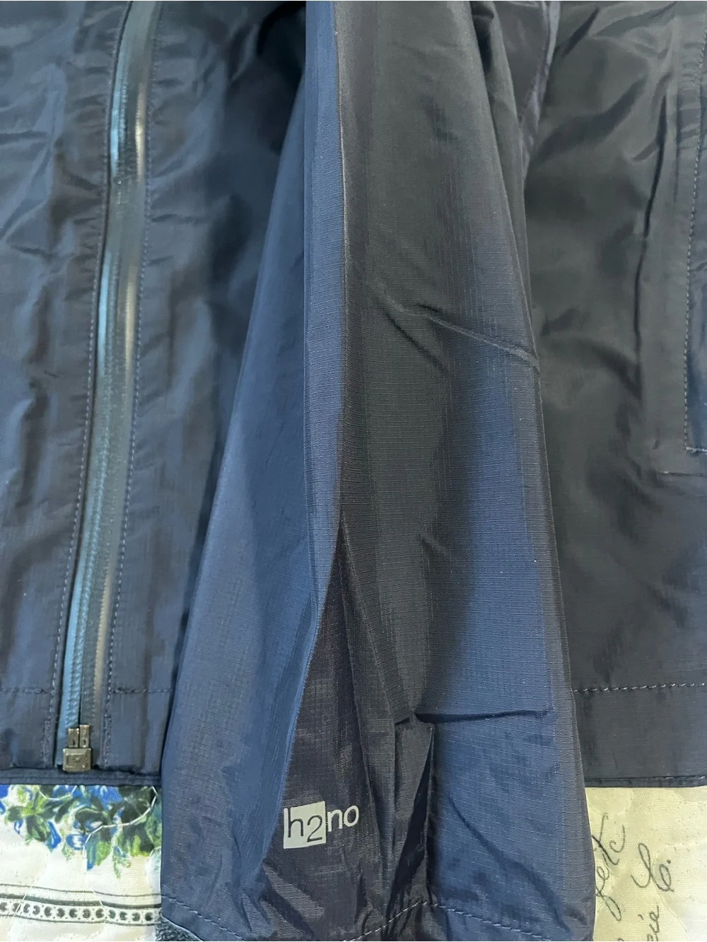 Patagonia Thorrentshell Breathable H2no Navy Hooded Rain Jacket Size 14